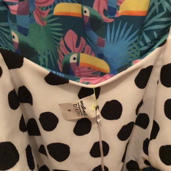 😬SOLD😬Moana Twisted toucan 1 piece - SMALL - Picture 4 of 8